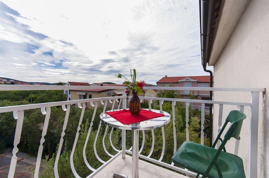 Apartments Luca Rogoznica  Exterior foto